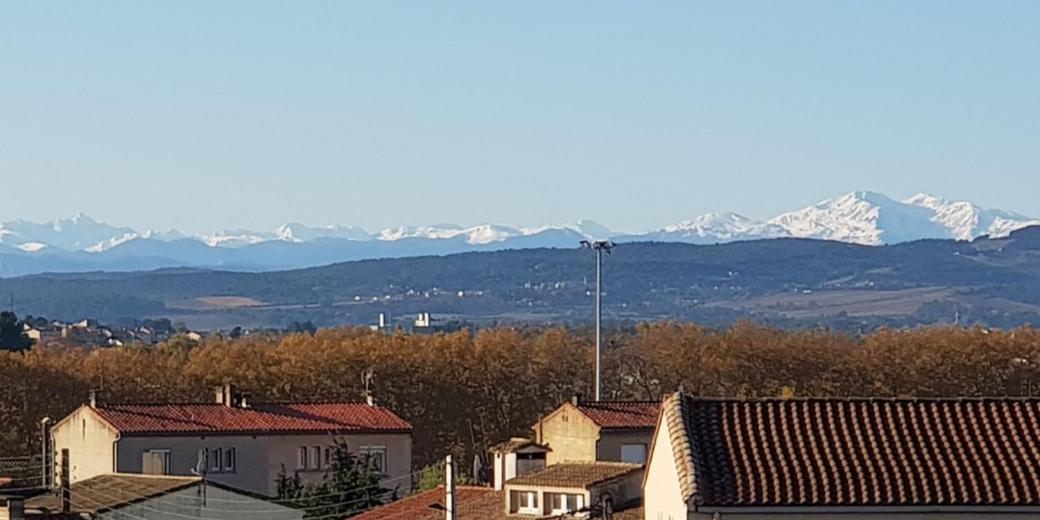 Tout Confort ! Calme, Climatisation, Vue Degagee, Ville ,Parking Gratuit, Ascenseur, Wifi Carcassonne Exterior photo