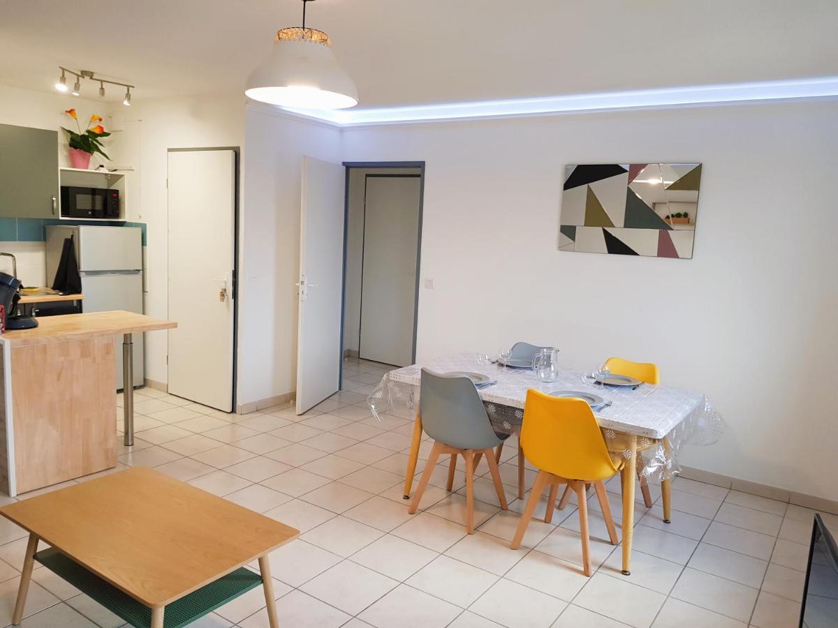 Tout Confort ! Calme, Climatisation, Vue Degagee, Ville ,Parking Gratuit, Ascenseur, Wifi Carcassonne Exterior photo